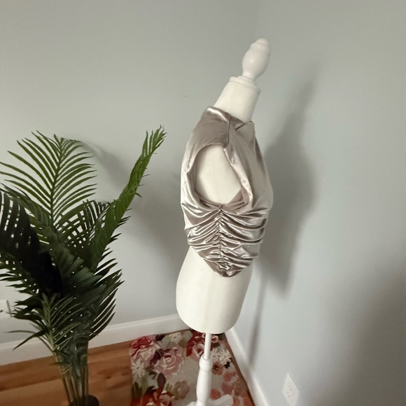 Abercrombie & Fitch Shimmering Silver Blouse - Picture 3 of 6